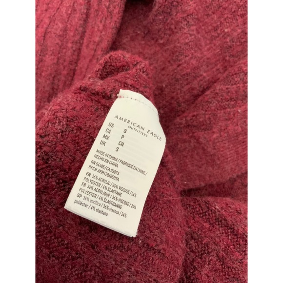 American Eagle Burgundy Maroon Ribbed Button Front Cardigan Sweater Small Granny - Picture 3 of 3